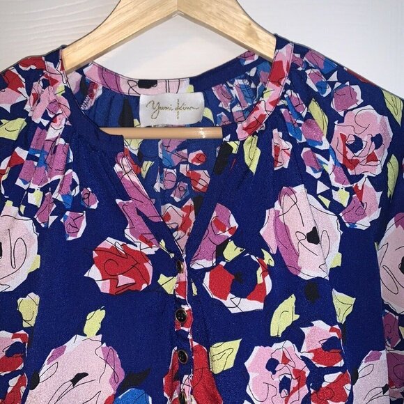 Yumi Kim Multi Color Floral 3/4 Roll Tab Sleeve Button Up Blouse Size Small - Picture 3 of 8
